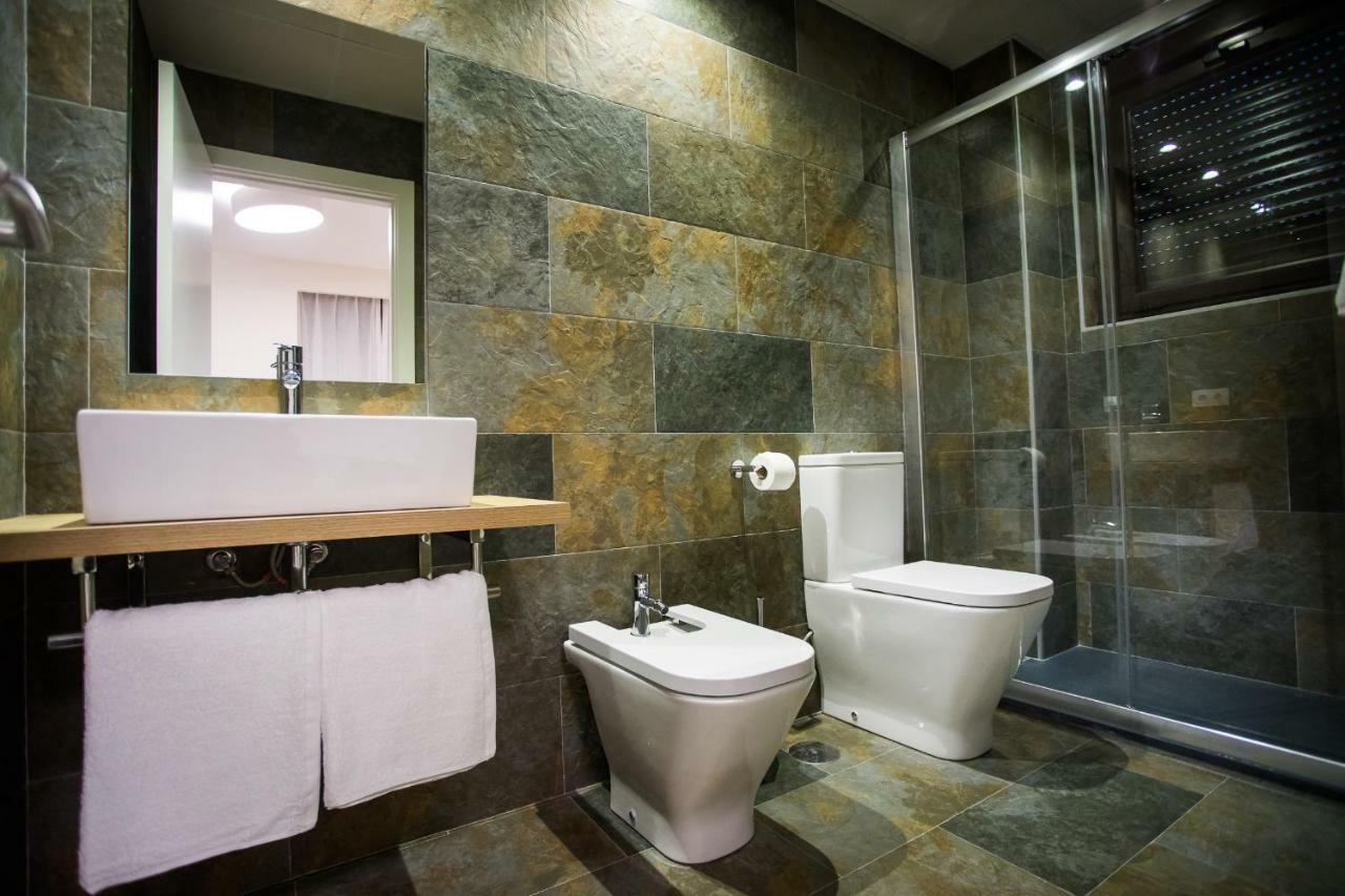 Villa Lucerna Sports & Hotel Resort Vigo de Sanabria Eksteriør bilde