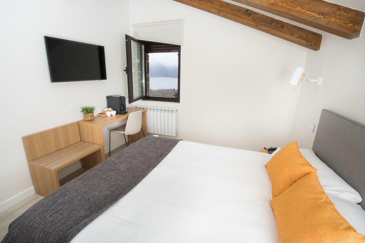 Villa Lucerna Sports & Hotel Resort Vigo de Sanabria Eksteriør bilde