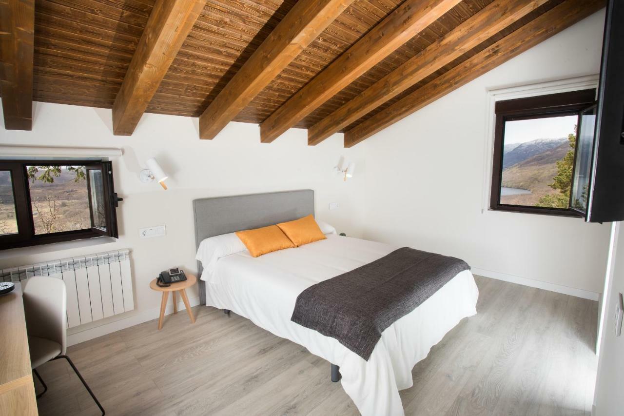 Villa Lucerna Sports & Hotel Resort Vigo de Sanabria Eksteriør bilde