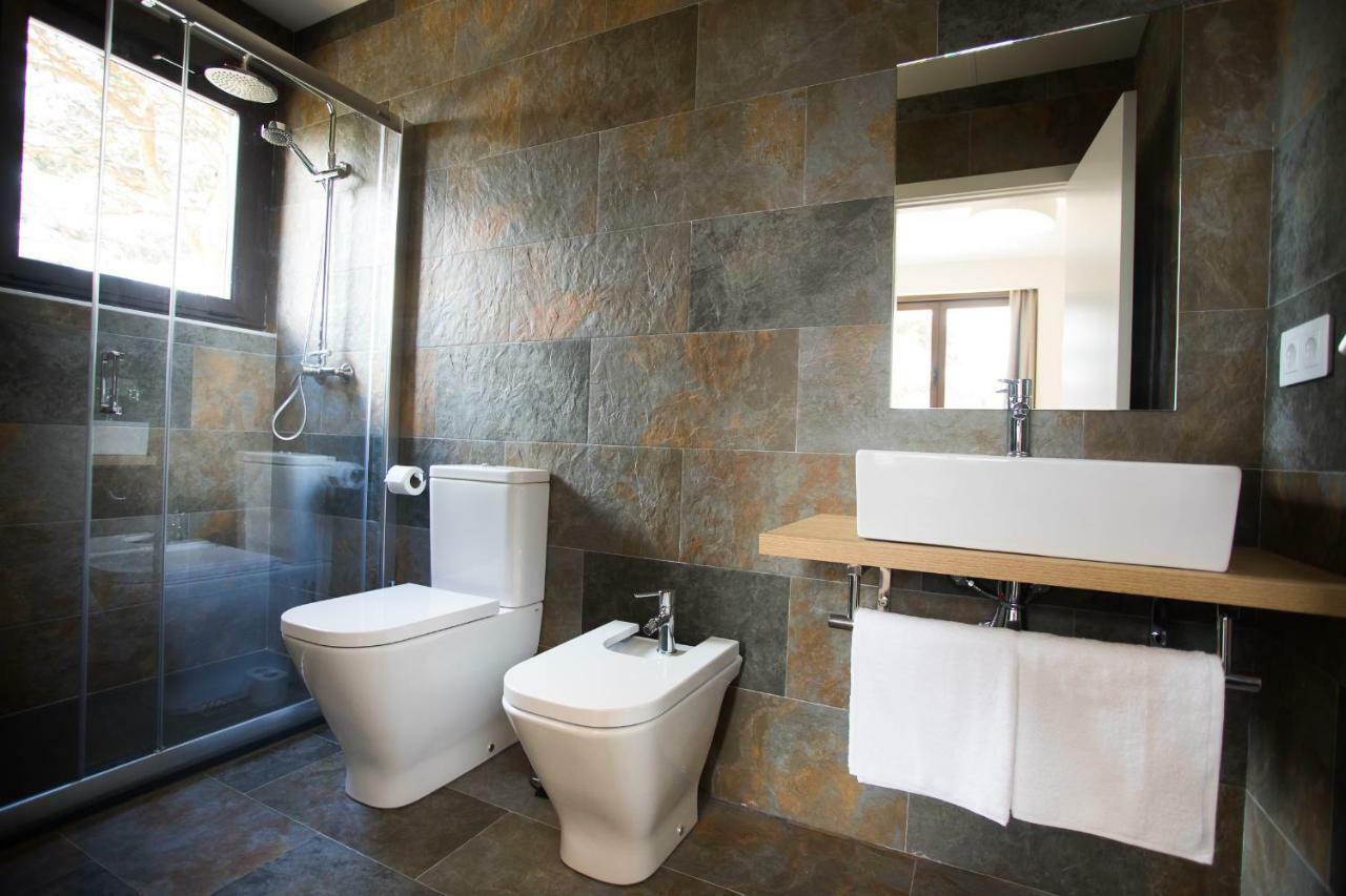 Villa Lucerna Sports & Hotel Resort Vigo de Sanabria Eksteriør bilde